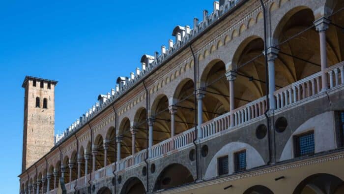 TOUR GIOTTO - immagine 4
